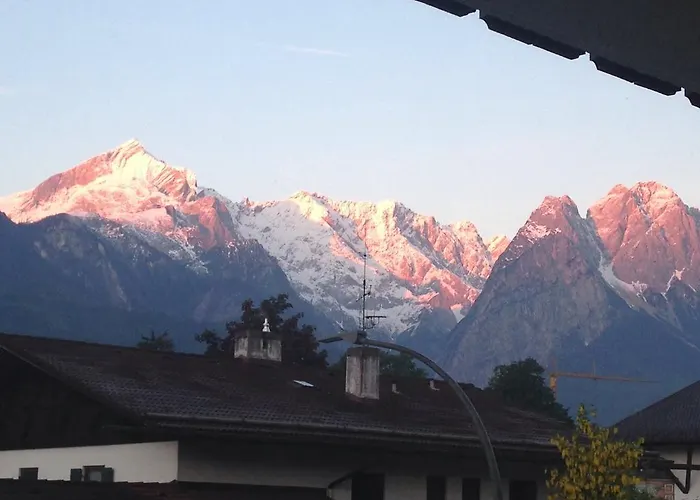 Yeti Lux - Art Apartment Garmisch-Partenkirchen