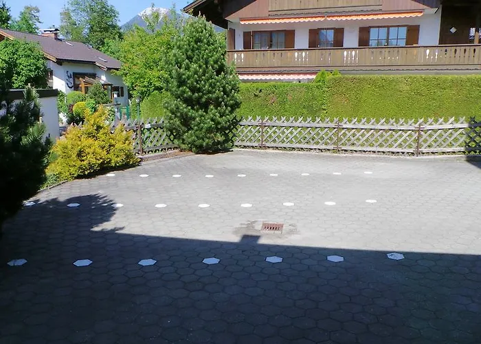 Apartment Yeti Lux - Art Garmisch-Partenkirchen